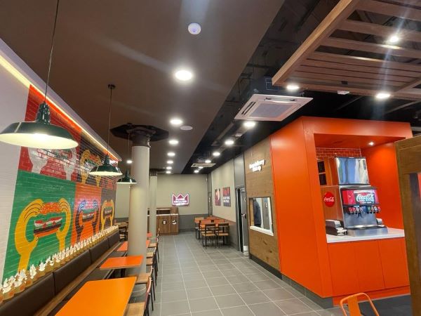 Restaurant fit out